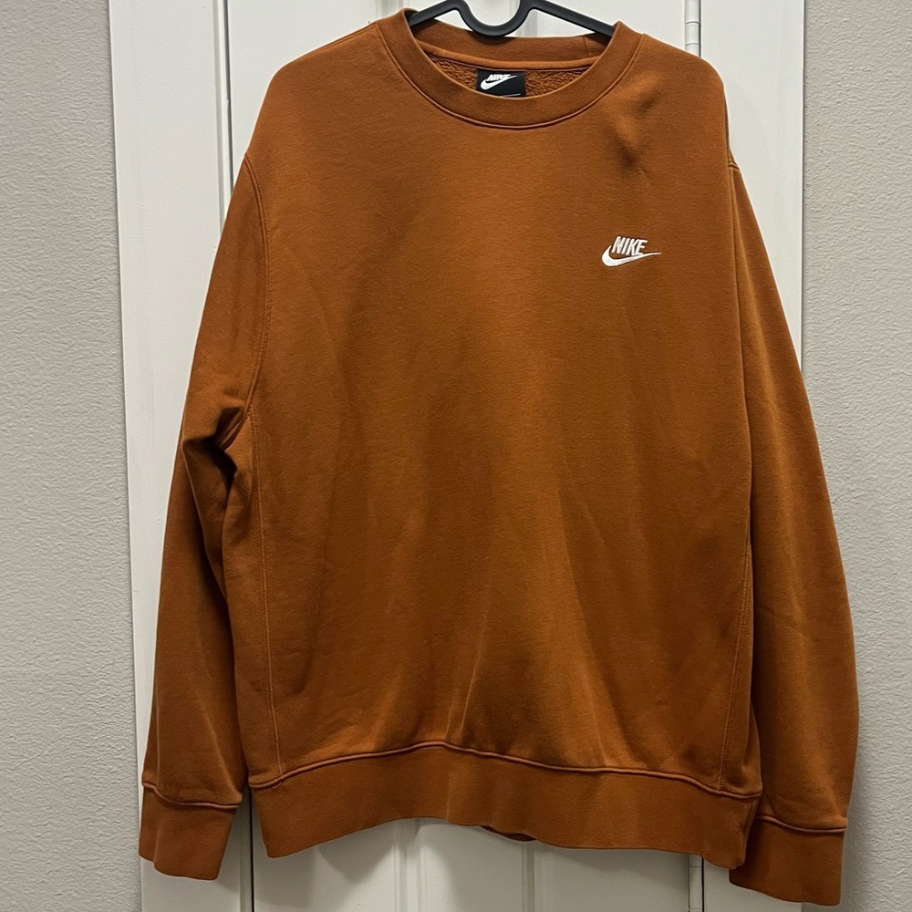 Men’s Nike Long Sleeve Sweatshirt, Brown, L